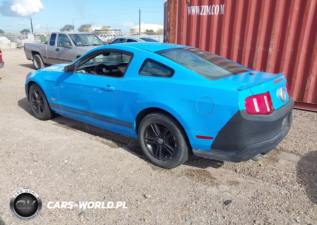 2012 Ford Mustang V6 Premium VIN:1ZVBP8AM4C5232741 - 3