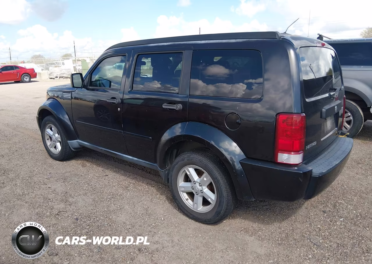 2008 Dodge Nitro Sxt VIN:1D8GT28K18W141984 - 3