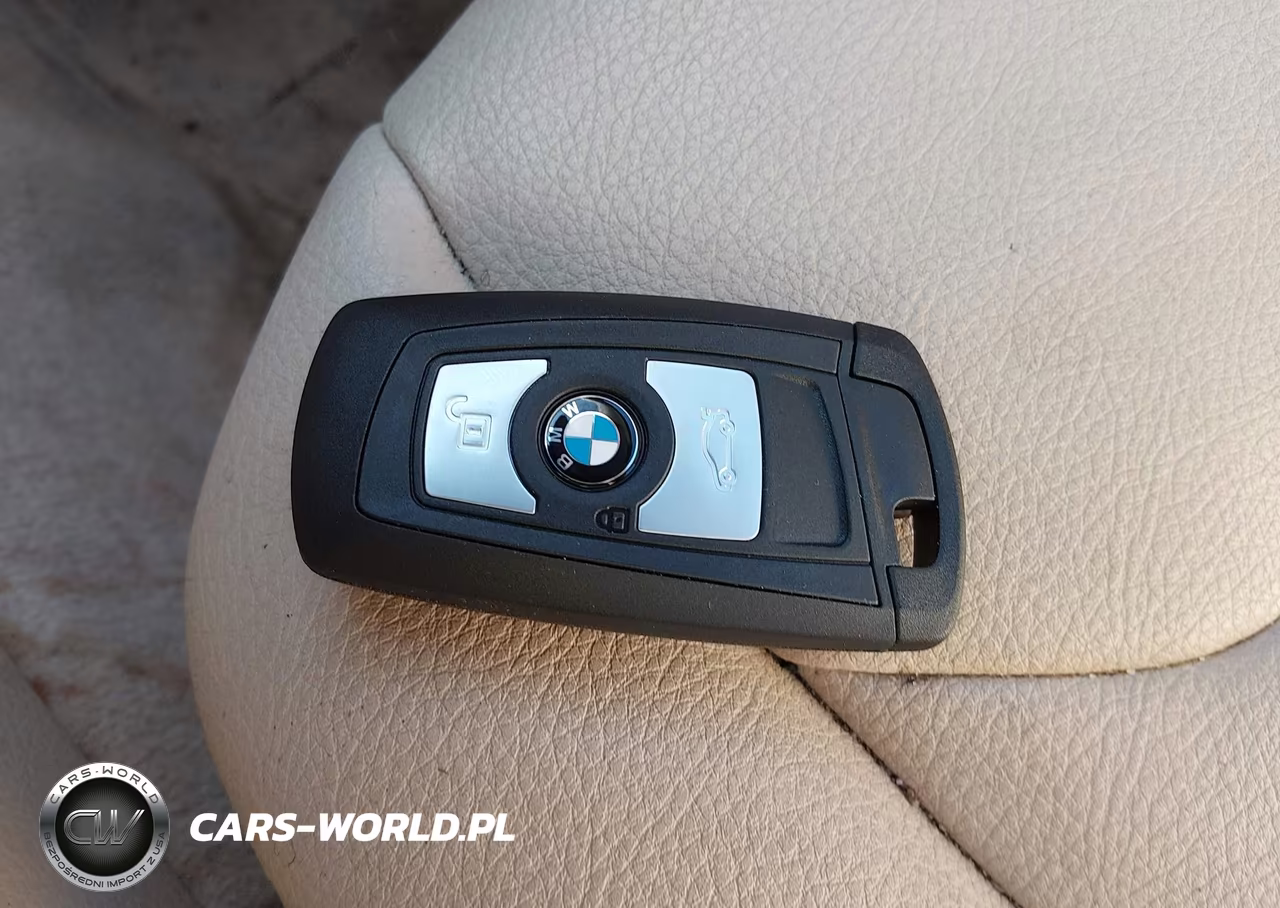 2015 BMW 320I xDrive VIN:WBA3C3C52FP664004 - 11