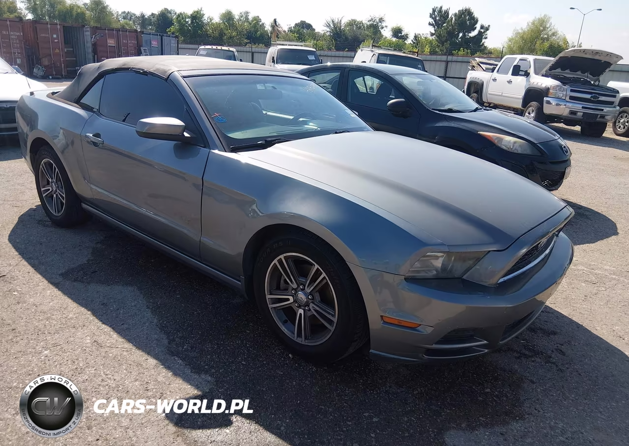 2013 Ford Mustang V6 Premium VIN:1ZVBP8EM7D5229425 - 1
