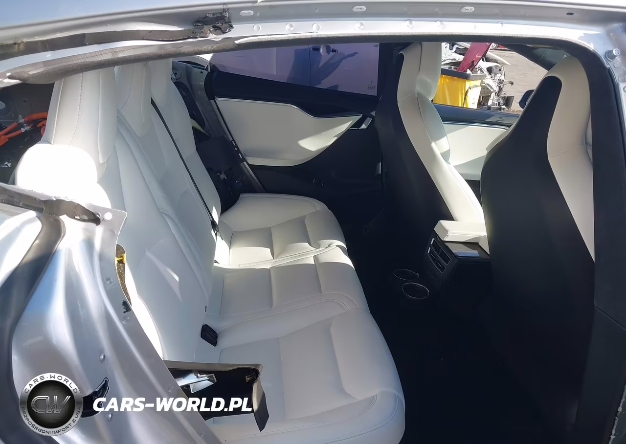 2018 Tesla Model S 100D-75D-P100D VIN:5YJSA1E27JF246522 - 8