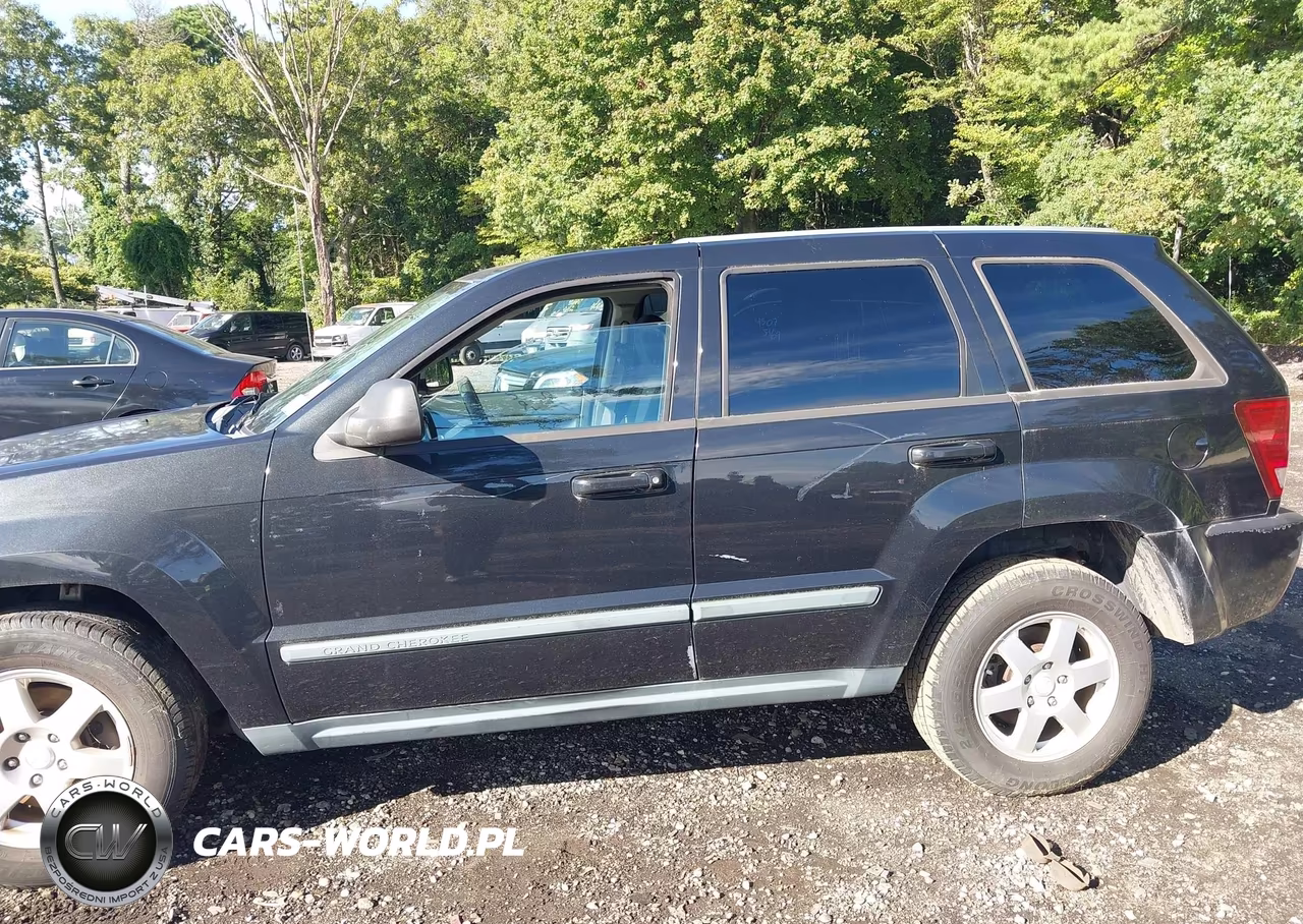 2008 Jeep Grand Cherokee Laredo VIN:1J8GR48K48C231844 - 6