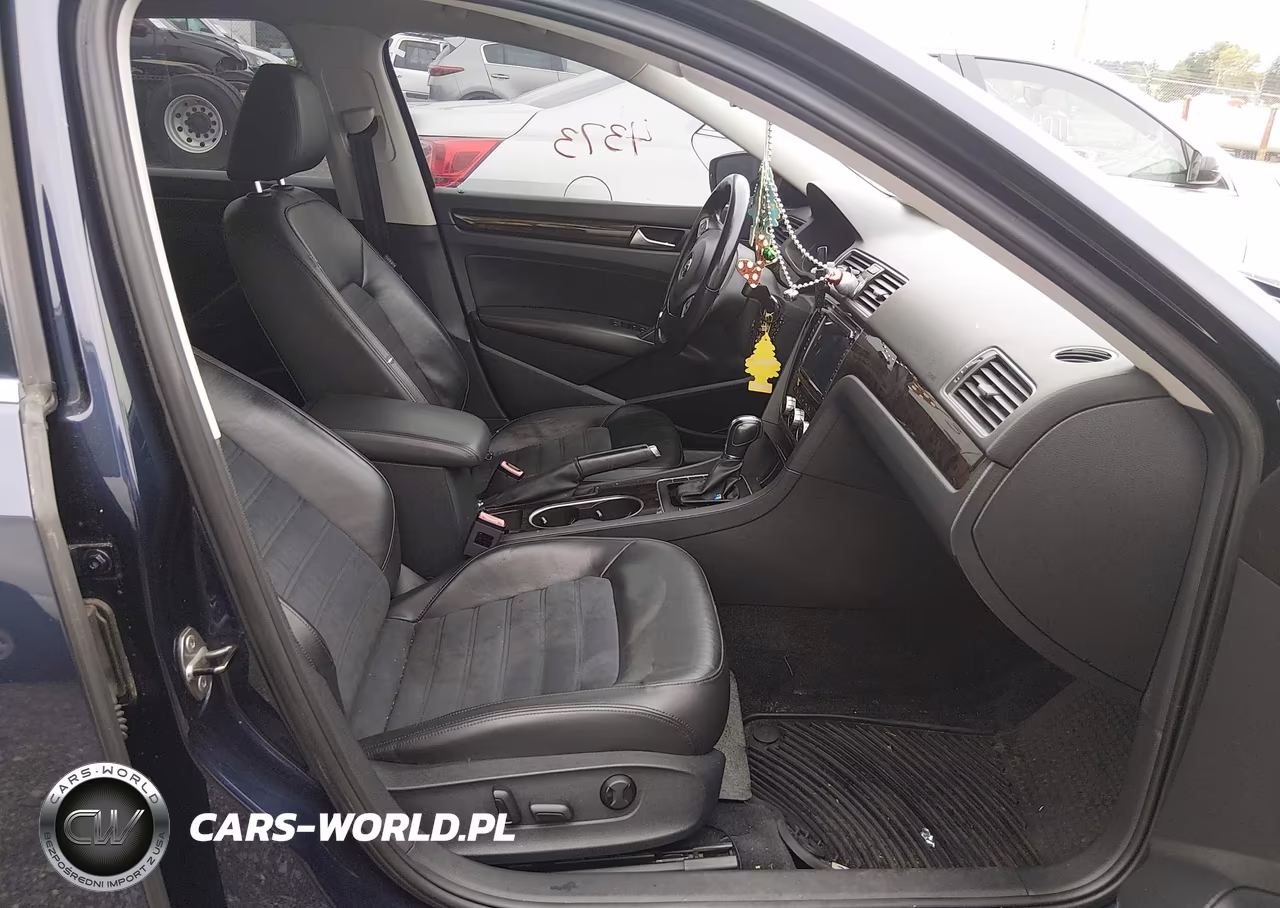 2014 Volkswagen Passat 2.0L Tdi Sel Premium VIN:1VWCN7A34EC017676 - 5