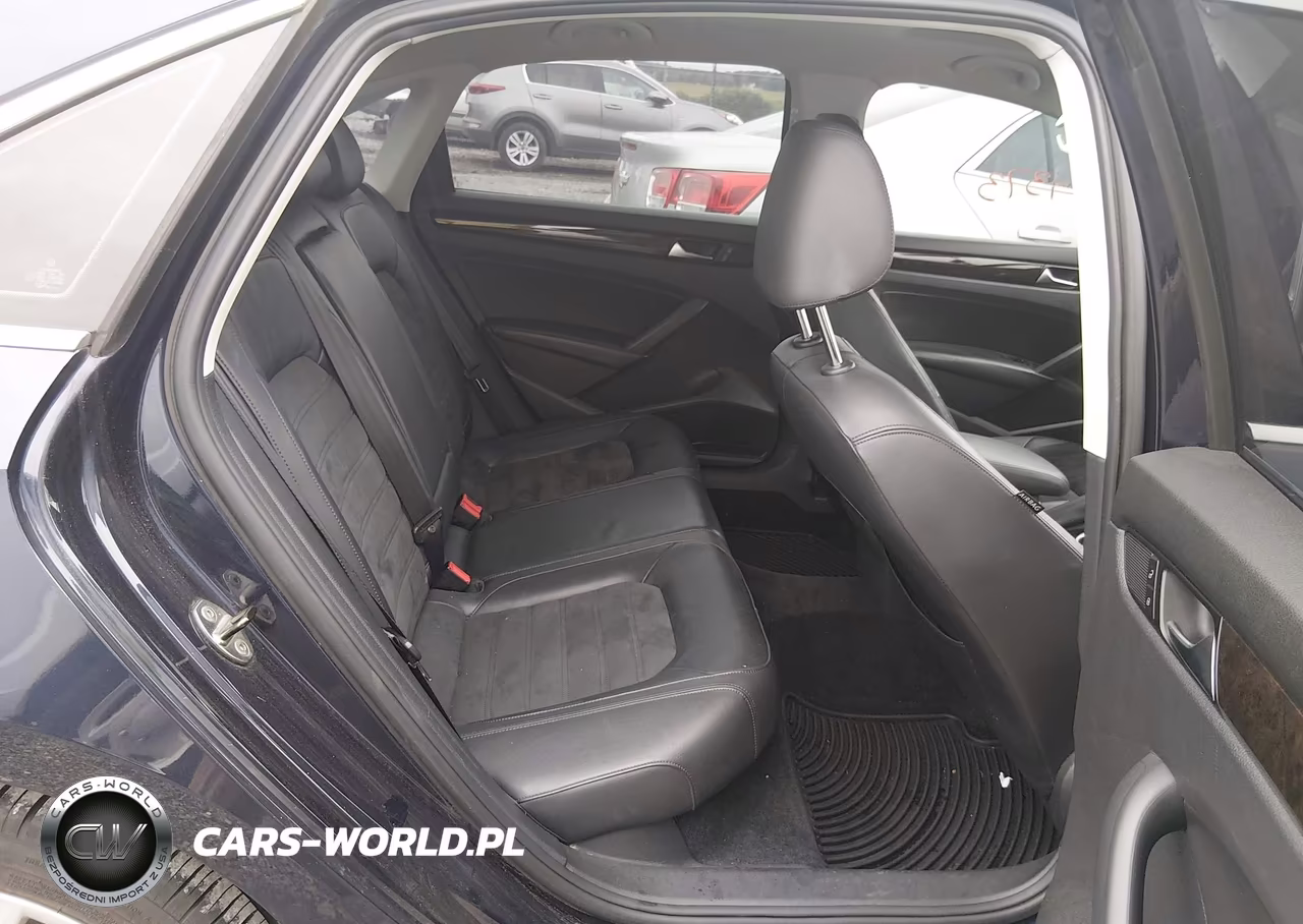 2014 Volkswagen Passat 2.0L Tdi Sel Premium VIN:1VWCN7A34EC017676 - 8