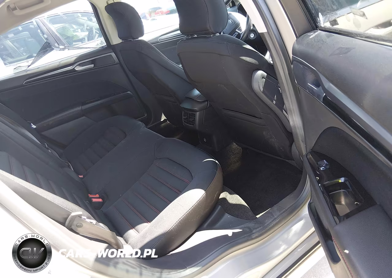 2015 Ford Fusion Se VIN:3FA6P0H77FR182107 - 8