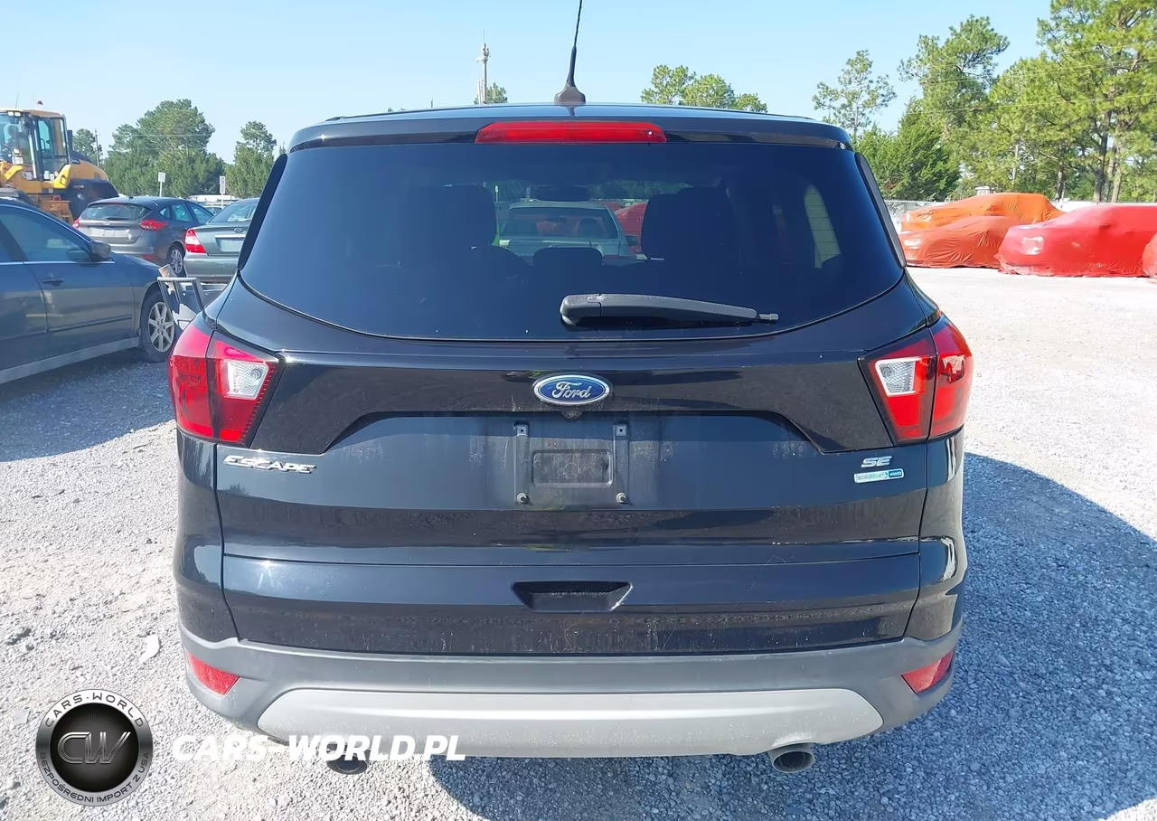 2019 Ford Escape Se VIN:1FMCU9GD2KUA38867 - 16