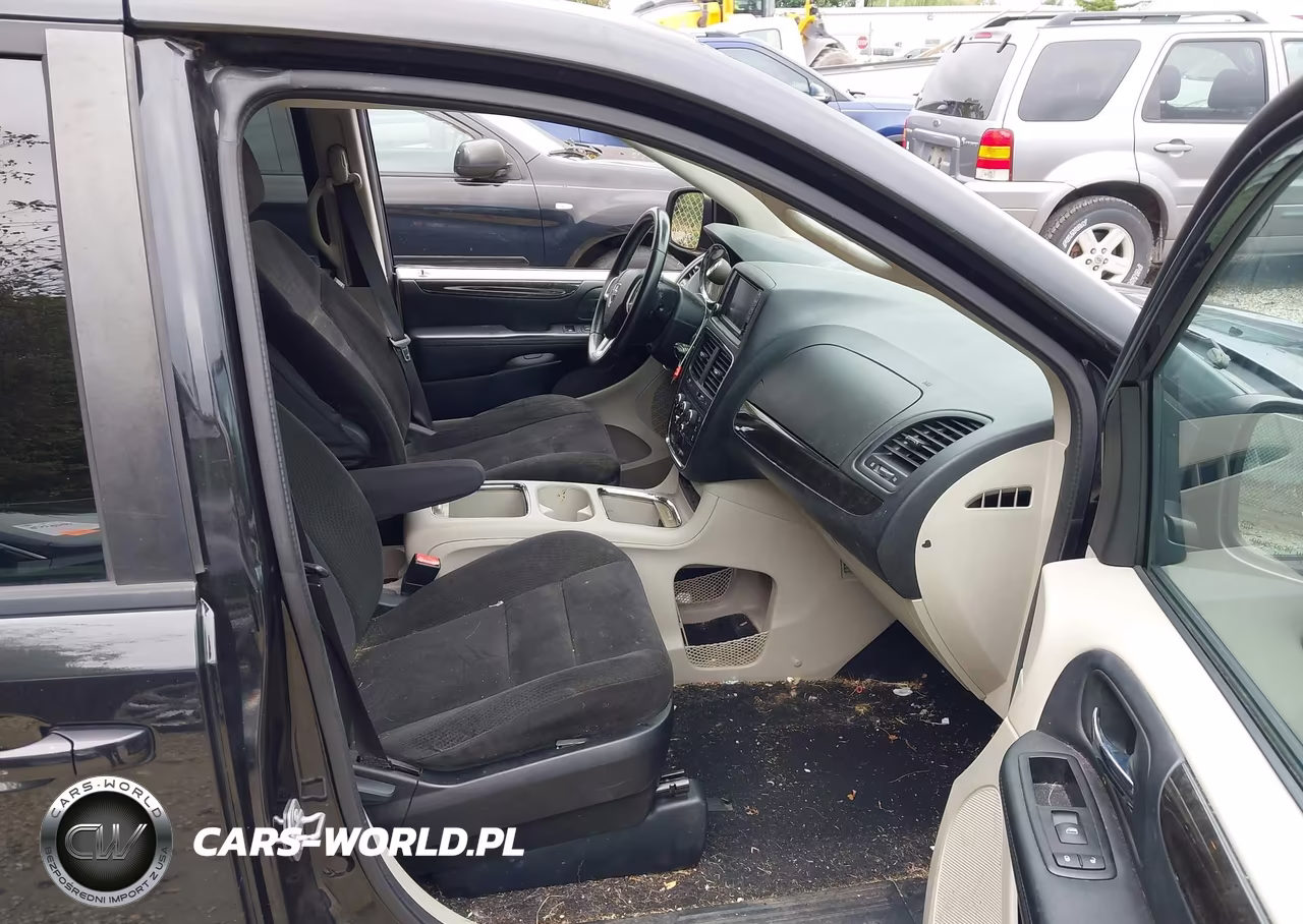 2015 Dodge Grand Caravan Sxt VIN:2C4RDGCG5FR652835 - 5