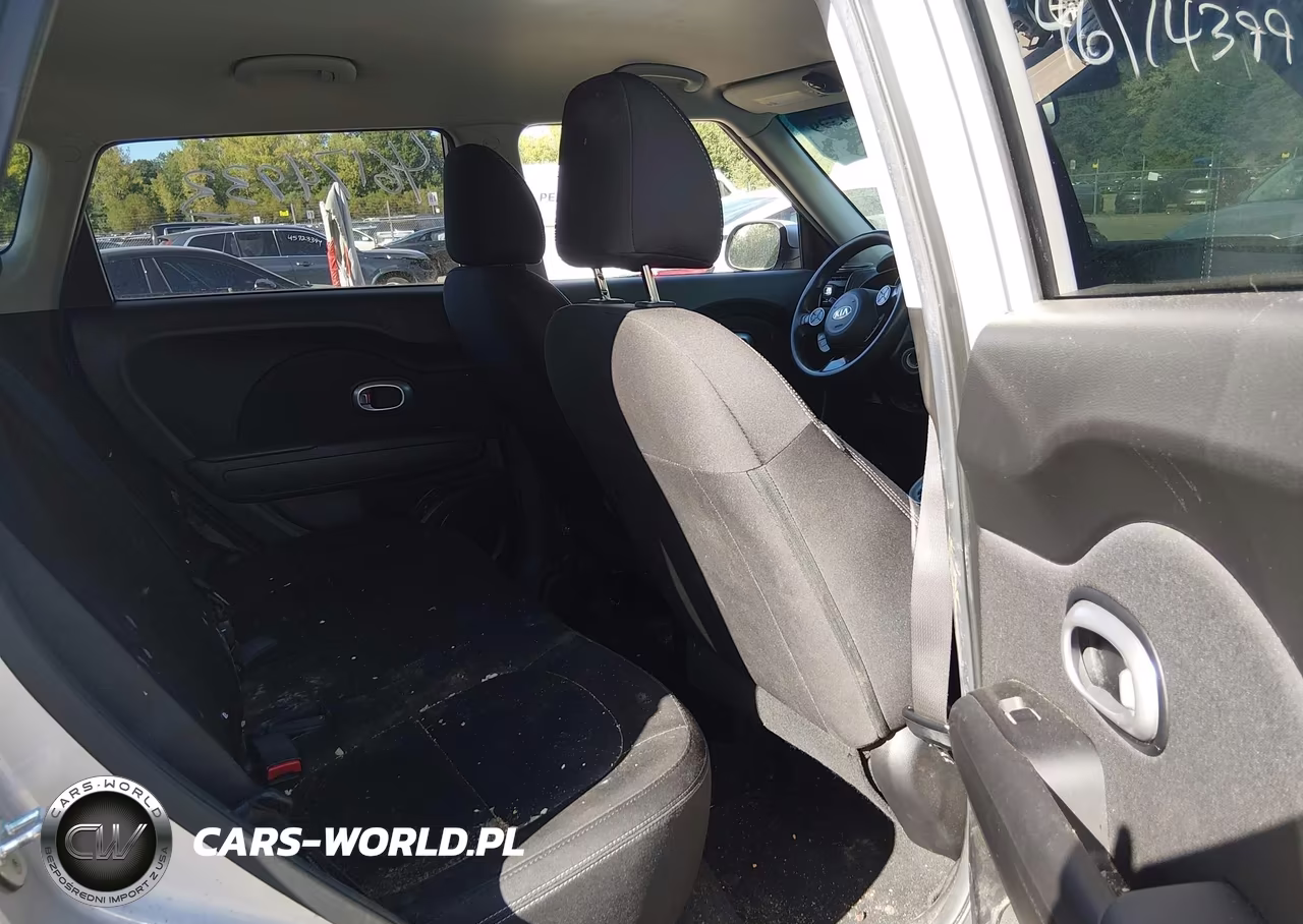 2017 Kia Soul VIN:KNDJN2A2XH7448895 - 8