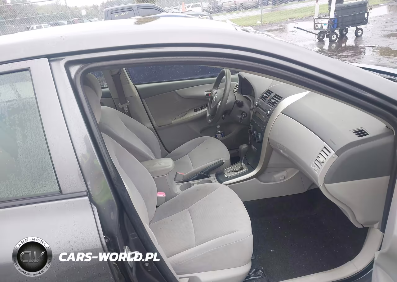 2010 Toyota Corolla Le VIN:JTDBU4EE2AJ086870 - 5