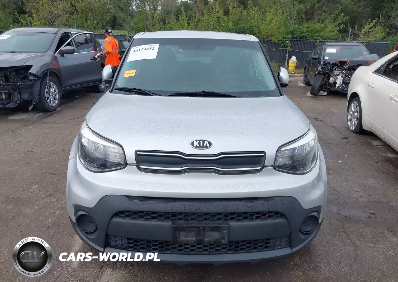2017 Kia Soul VIN:KNDJN2A22H7460202 - 12