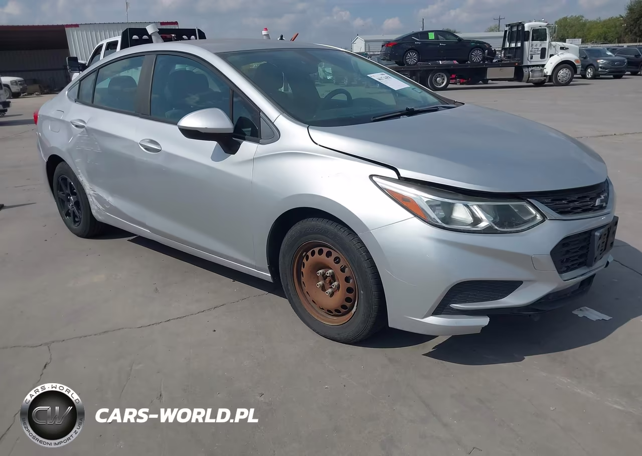 2016 Chevrolet Cruze Ls Auto – zdjęcie 1 z 15