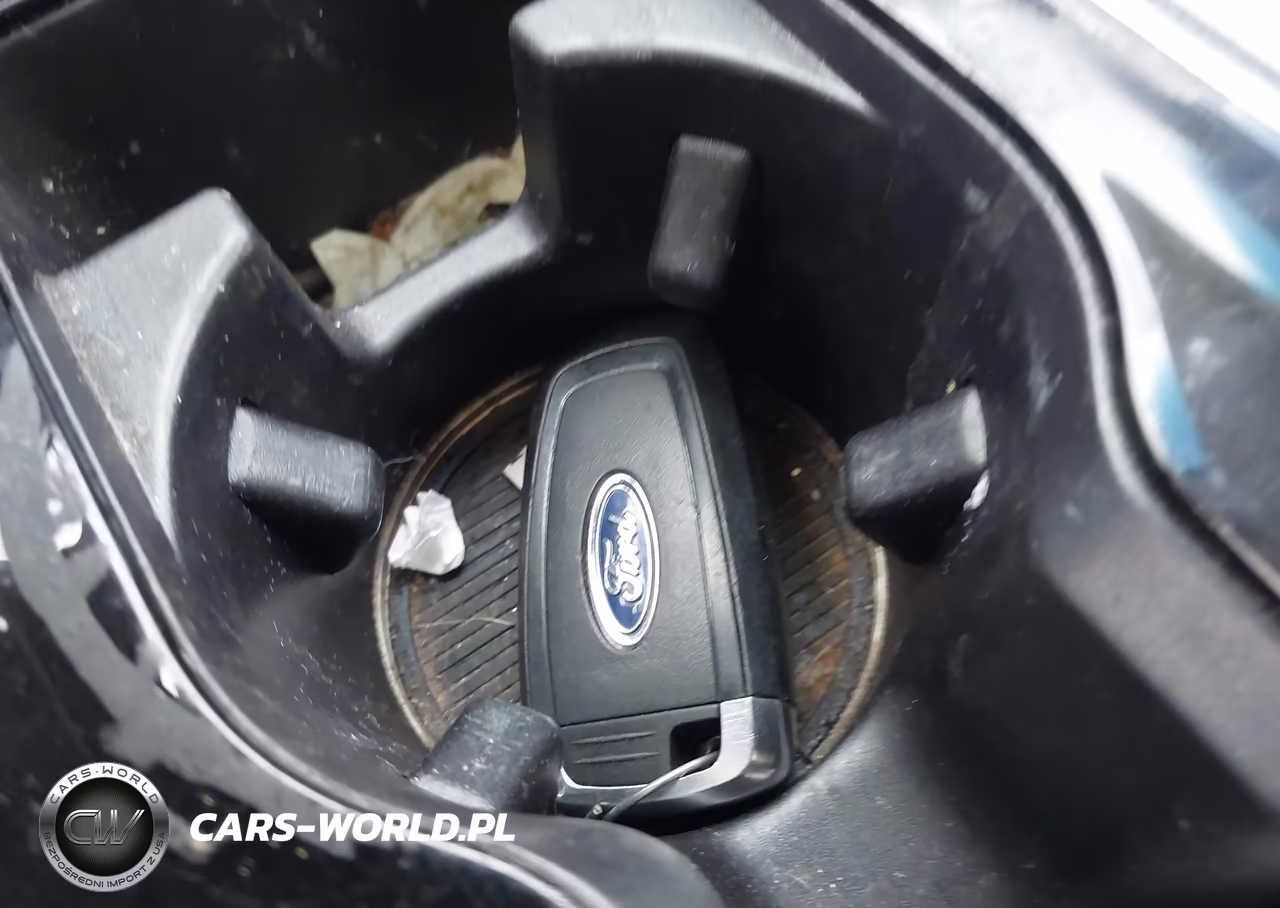2019 Ford Edge Titanium VIN:2FMPK4K90KBB57407 - 11