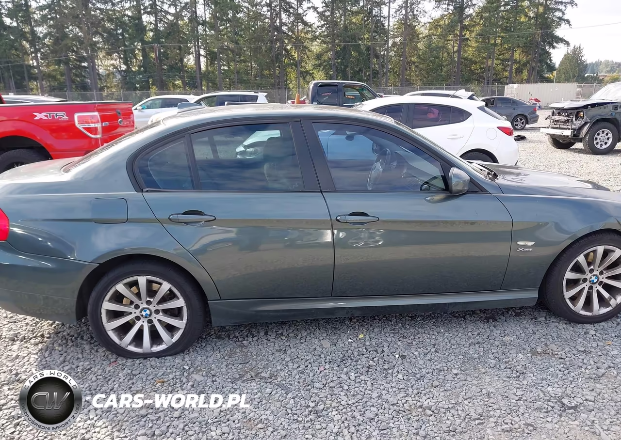 2009 BMW 328I xDrive VIN:WBAPK73509A454651 - 13