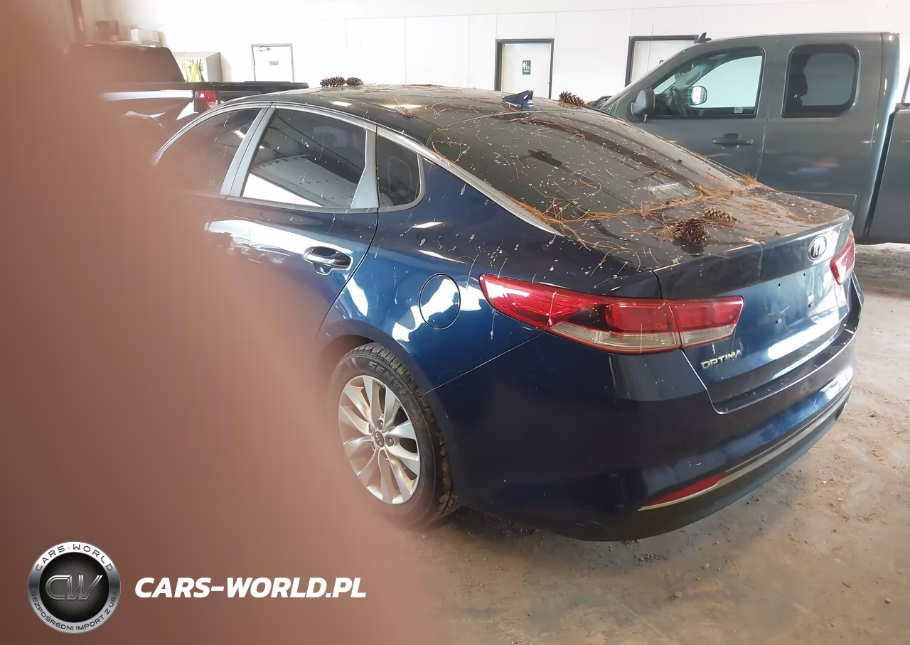 2017 Kia Optima Lx VIN:5XXGT4L30HG163065 - 3