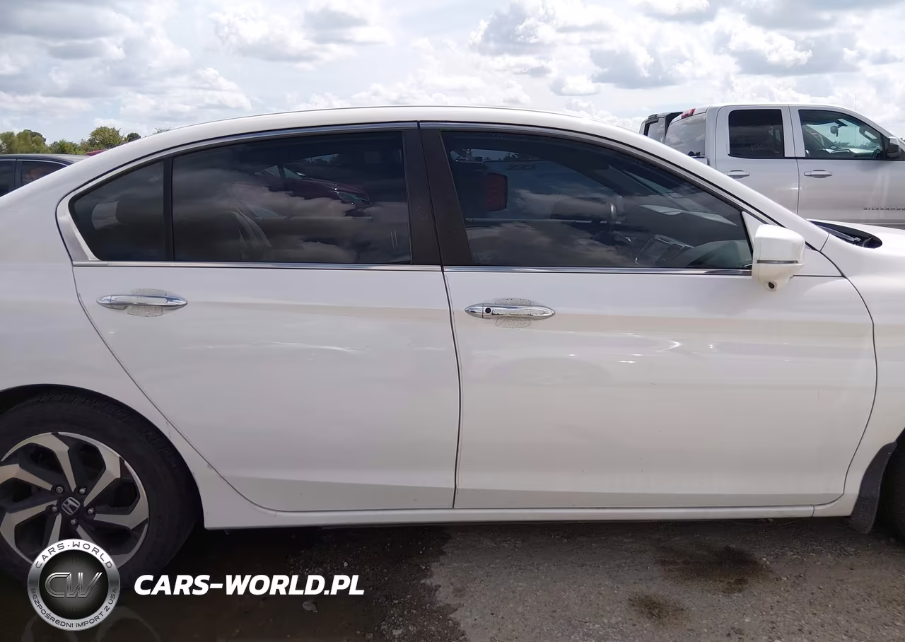 2017 Honda Accord Ex-L VIN:1HGCR2F85HA305237 - 13