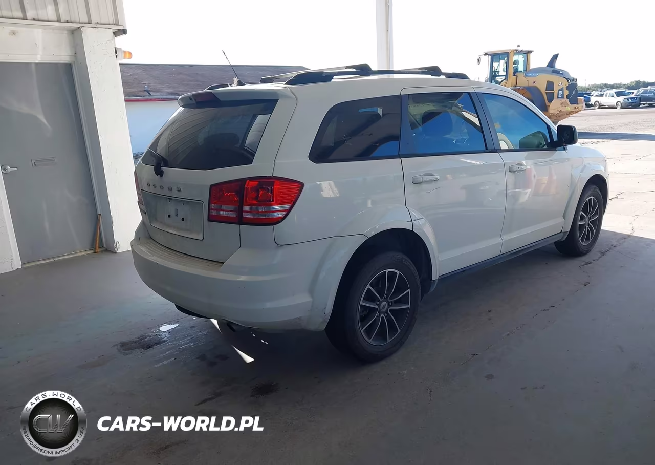 2018 Dodge Journey Se VIN:3C4PDCAB9JT446415 - 4