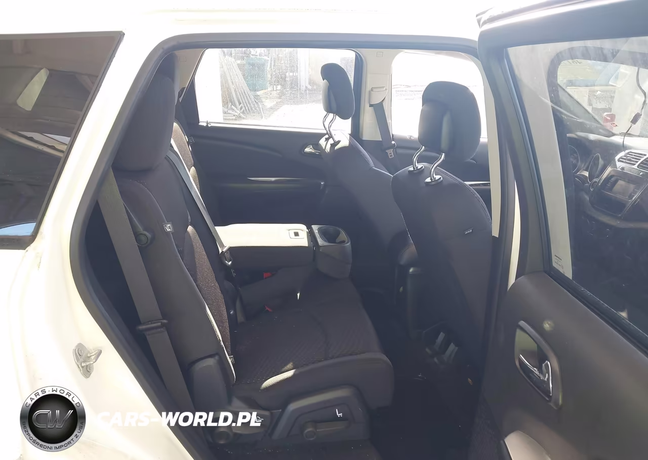 2018 Dodge Journey Se VIN:3C4PDCAB9JT446415 - 8