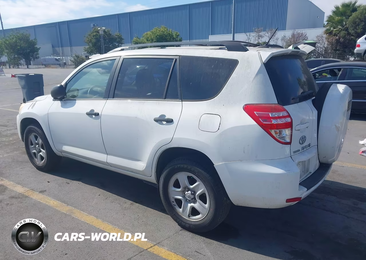 2012 Toyota Rav4 VIN:2T3KF4DVXCW124734 - 3