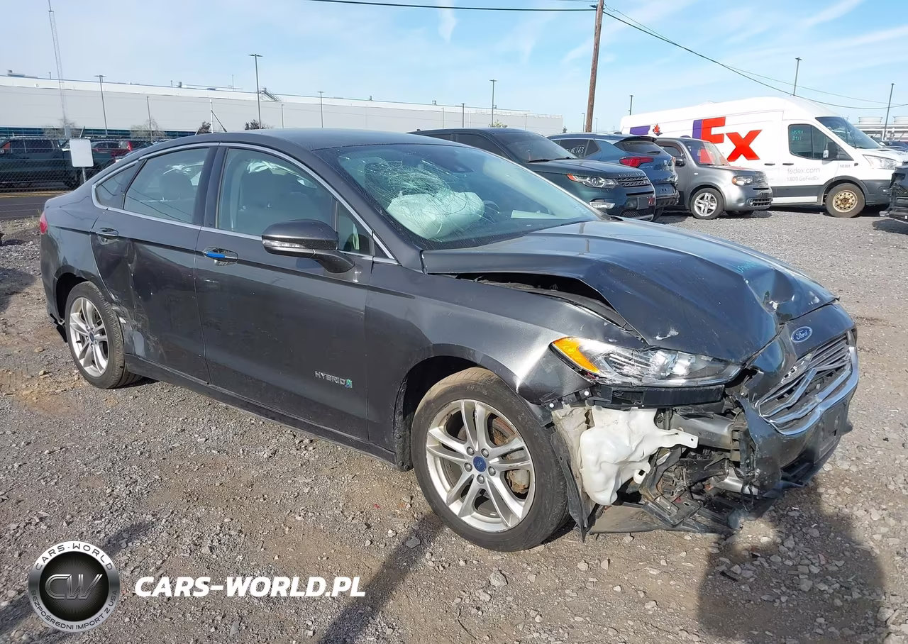 2016 Ford Fusion Hybrid Titanium