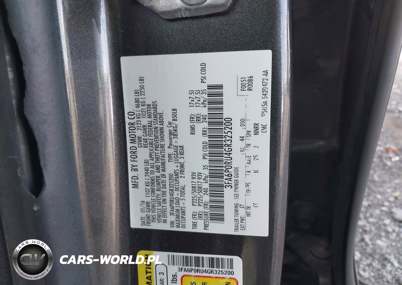 2016 Ford Fusion Hybrid Titanium VIN:3FA6P0RU4GR325200 - 9