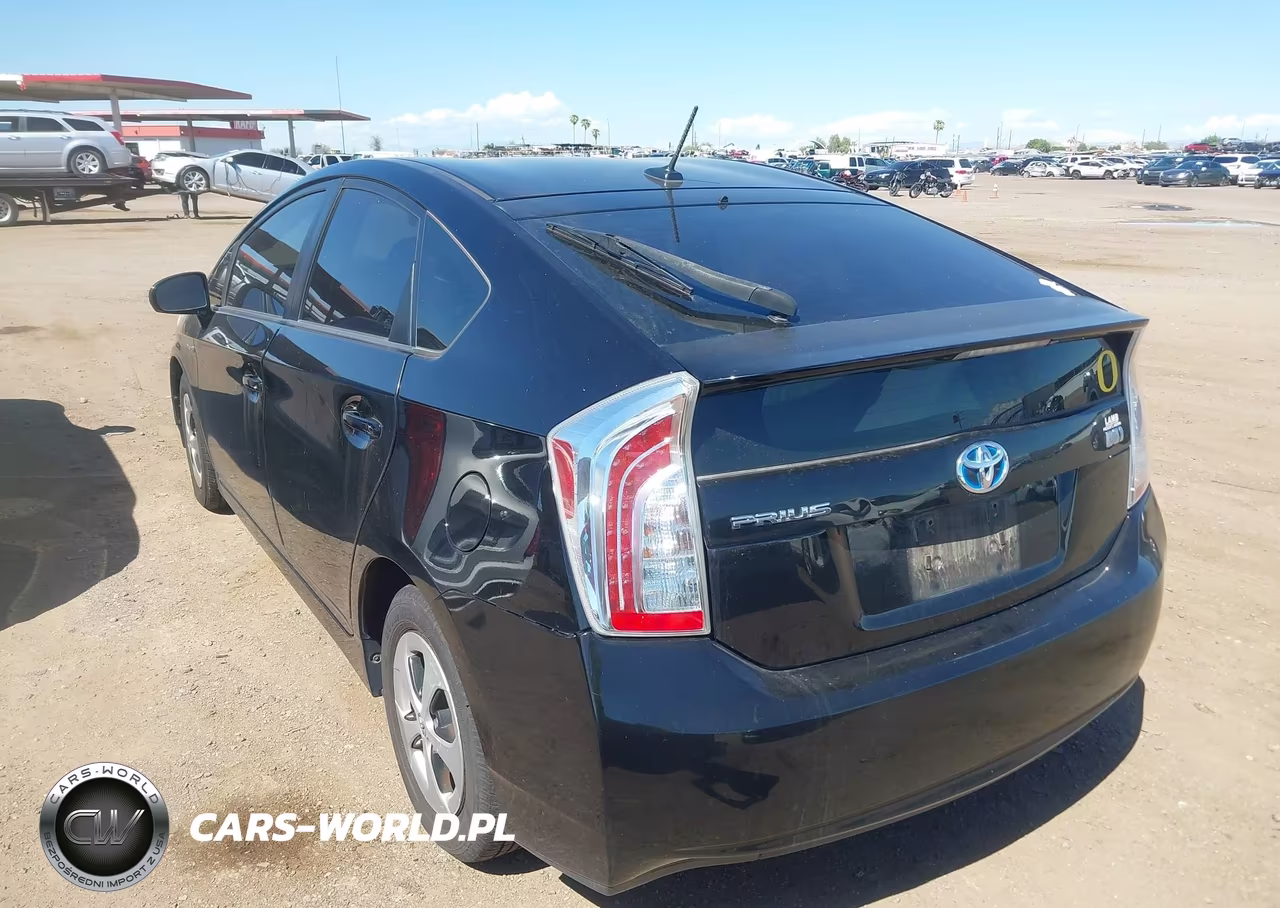 2012 Toyota Prius Three VIN:JTDKN3DU4C5520993 - 3