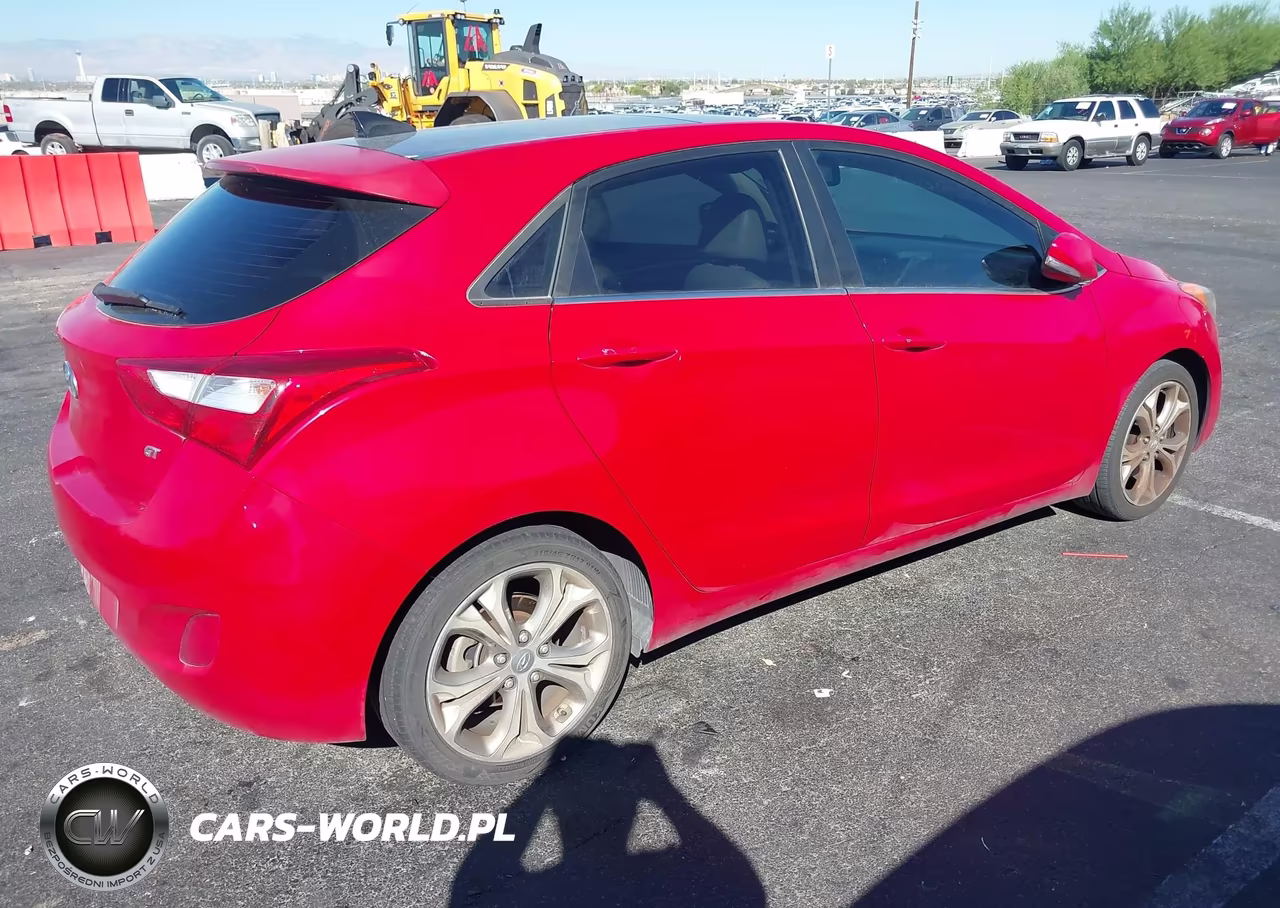 2013 Hyundai Elantra Gt VIN:KMHD35LE8DU035487 - 4