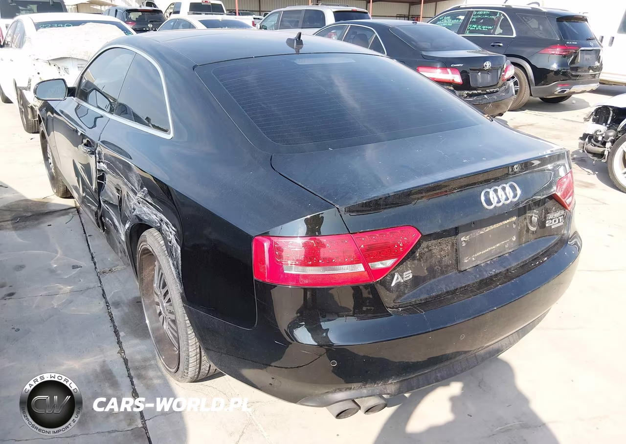2011 Audi A5 2.0T Premium VIN:WAULFAFR5BA087623 - 3