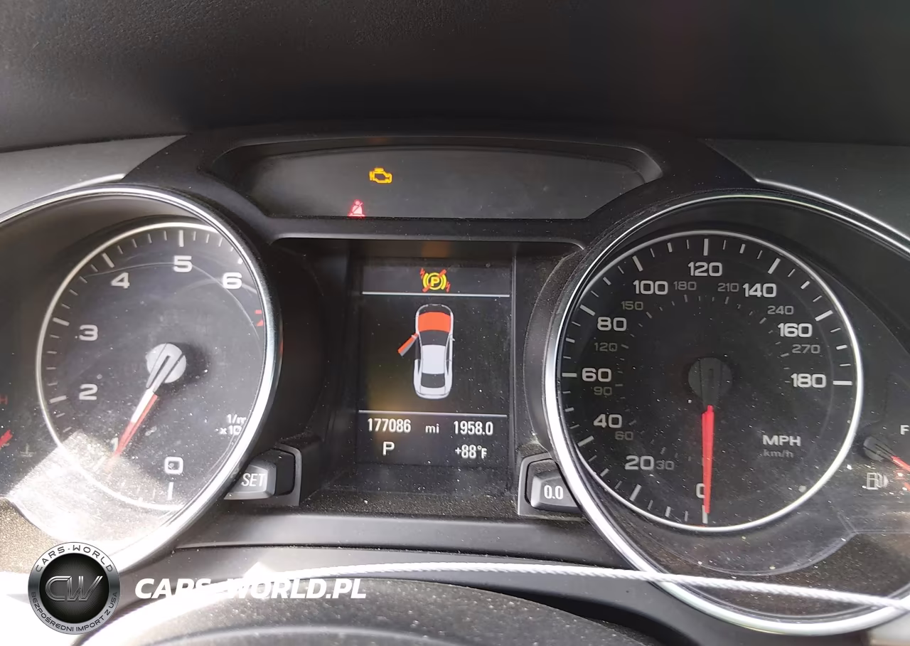 2011 Audi A5 2.0T Premium VIN:WAULFAFR5BA087623 - 7