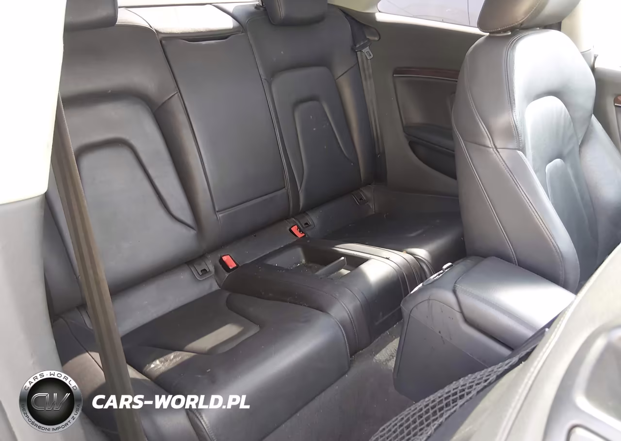 2011 Audi A5 2.0T Premium VIN:WAULFAFR5BA087623 - 8