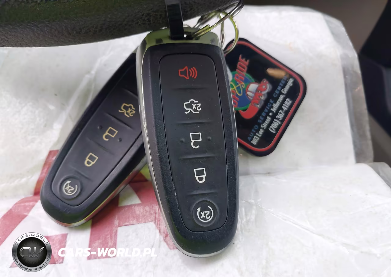 2019 Ford Escape Se VIN:1FMCU0GD5KUA25722 - 11