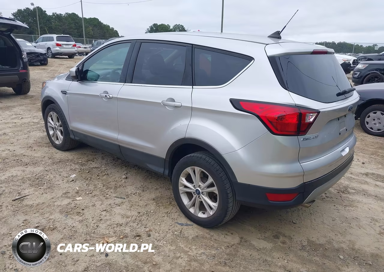 2019 Ford Escape Se VIN:1FMCU0GD5KUA25722 - 3