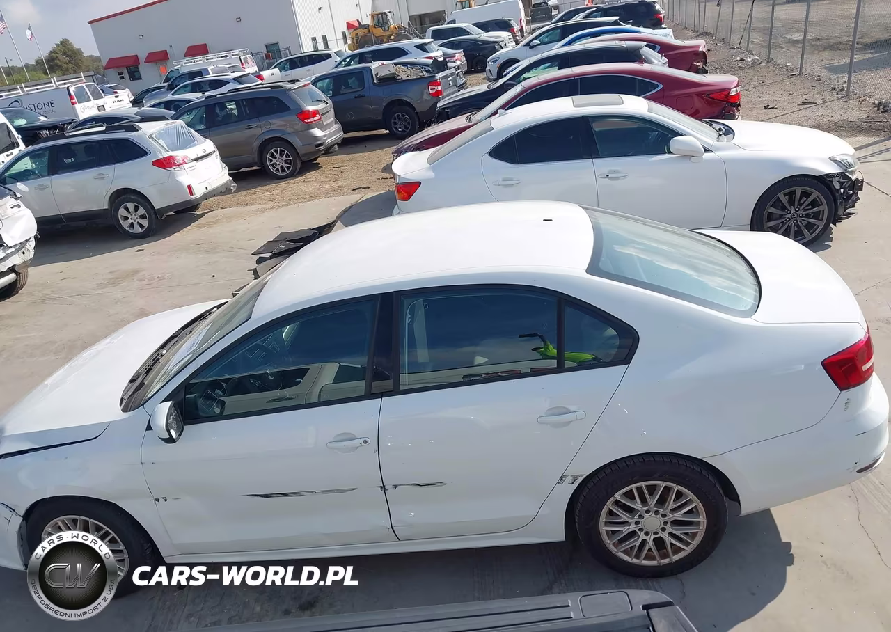 2018 Volkswagen Jetta 1.4T S VIN:3VW2B7AJ3JM215984 - 15