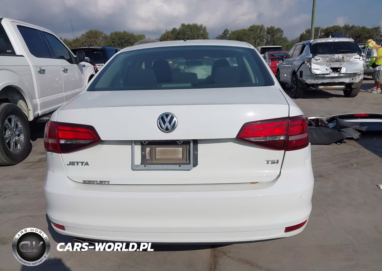 2018 Volkswagen Jetta 1.4T S VIN:3VW2B7AJ3JM215984 - 17