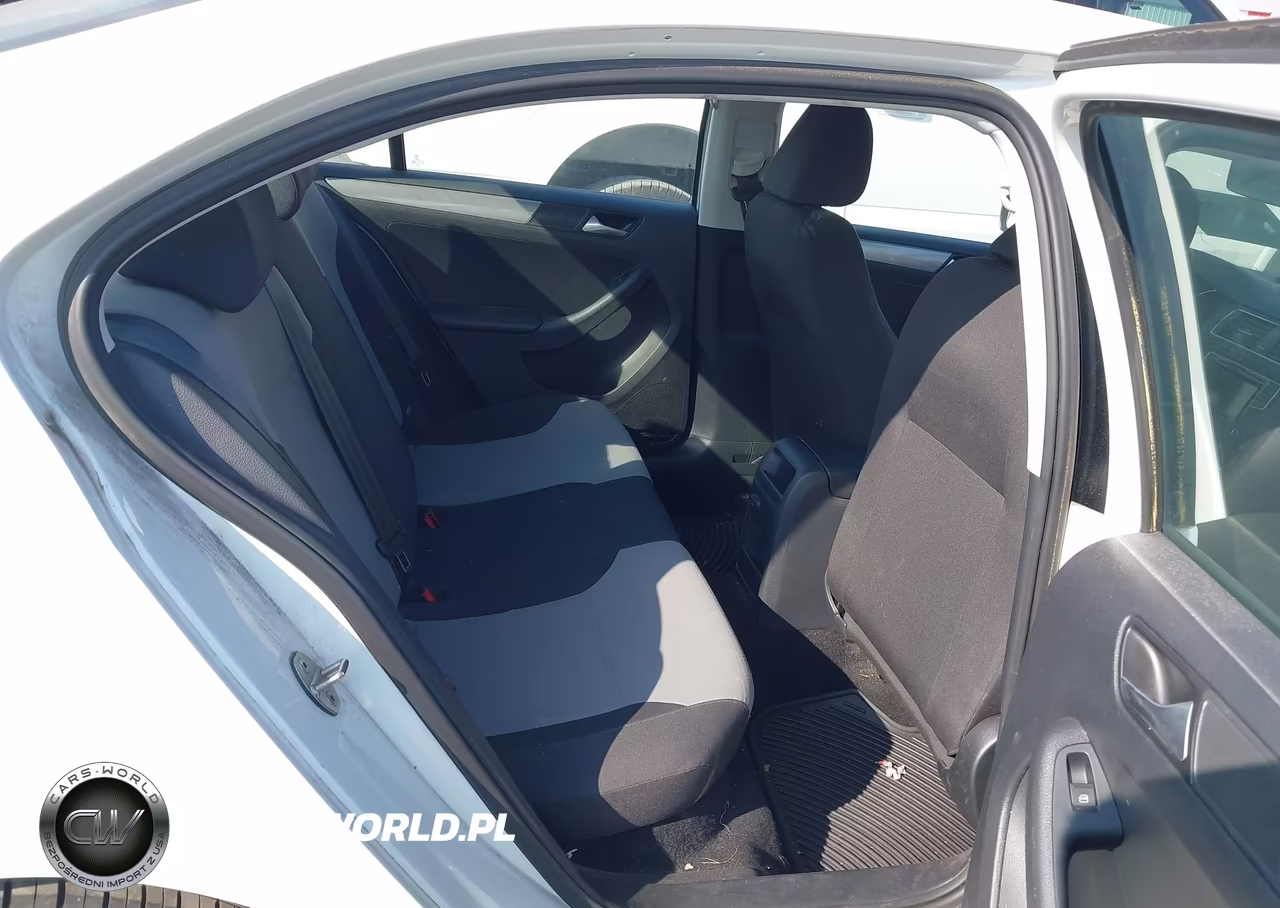 2018 Volkswagen Jetta 1.4T S VIN:3VW2B7AJ3JM215984 - 8