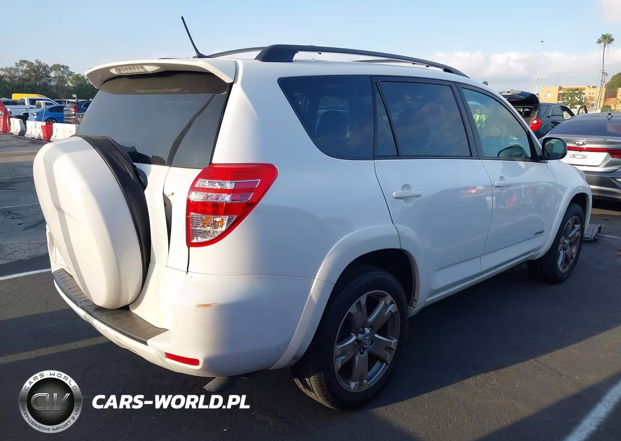 2010 Toyota Rav4 Sport VIN:2T3WF4DV2AW028949 - 4