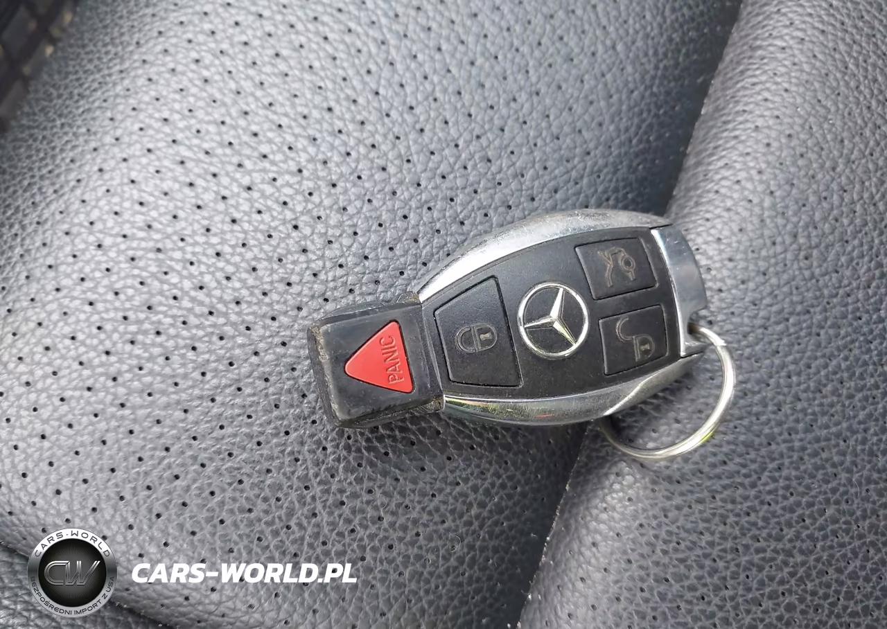 2013 Mercedes-Benz C 250 Sport VIN:WDDGF4HB3DR270745 - 11