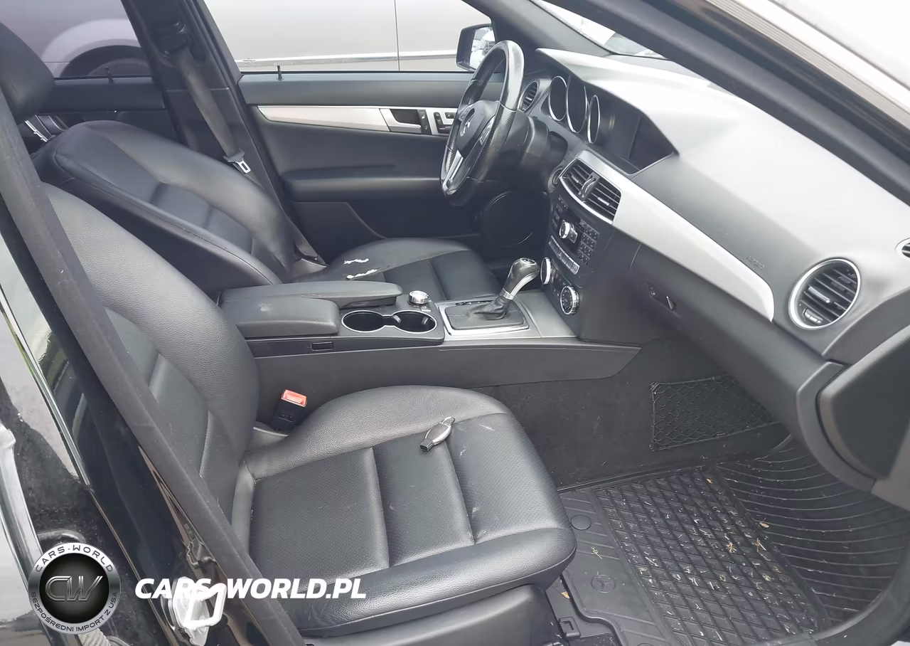 2013 Mercedes-Benz C 250 Sport VIN:WDDGF4HB3DR270745 - 5