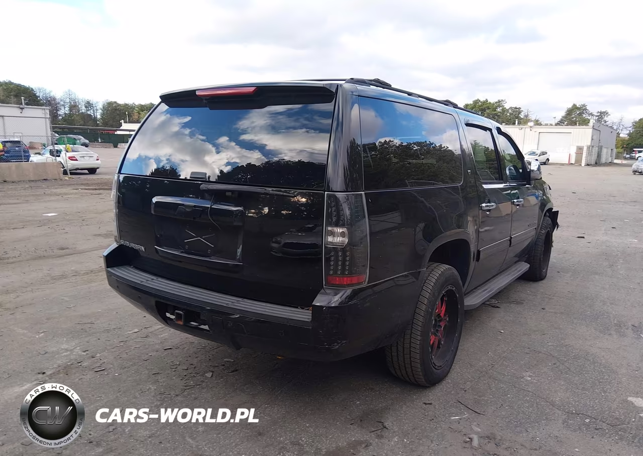 2010 Chevrolet Suburban 1500 Lt1 VIN:1GNUKJE31AR235063 - 4