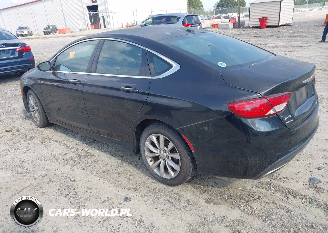 2015 Chrysler 200 C VIN:1C3CCCCG4FN517042 - 3