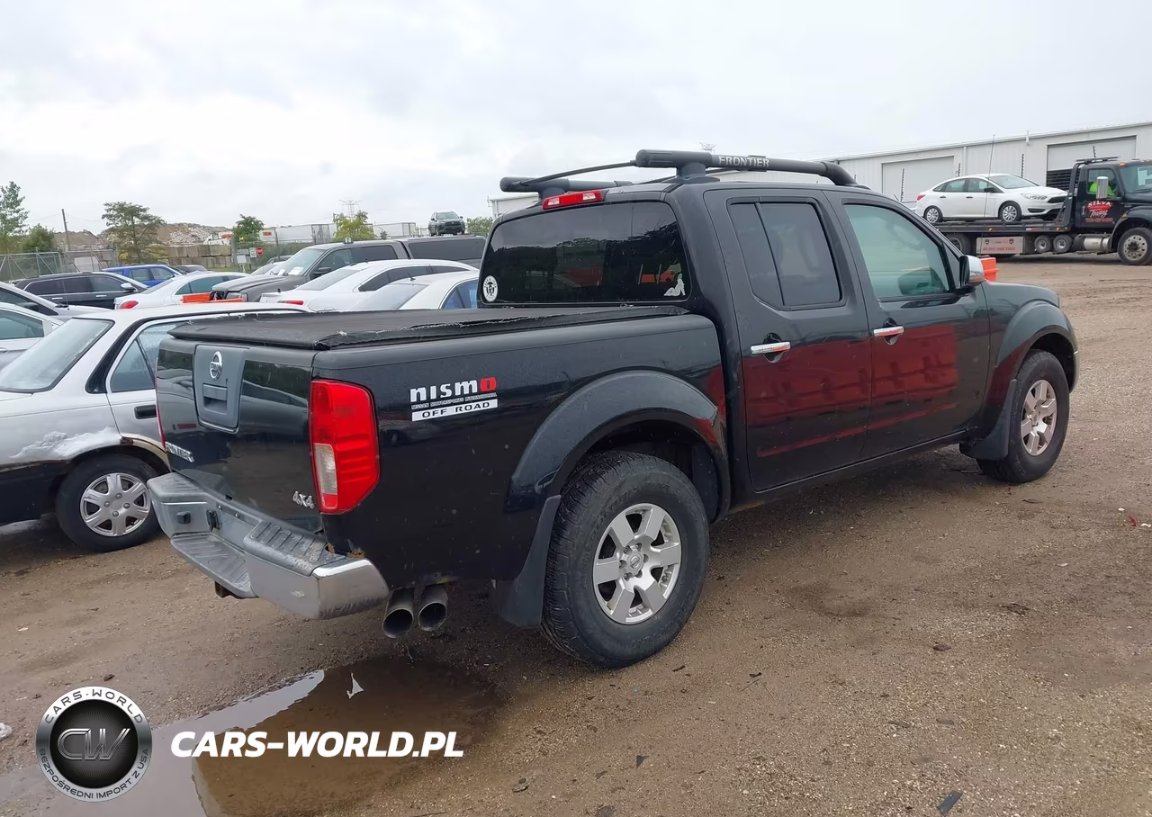 2007 Nissan Frontier Nismo Off Road VIN:1N6AD07W47C450243 - 4