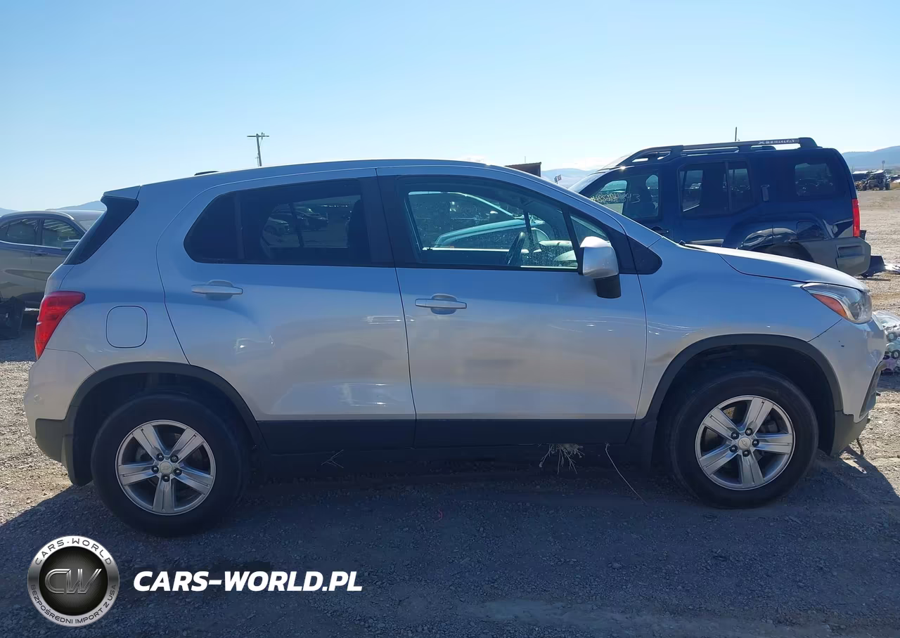 2020 Chevrolet Trax Awd Ls VIN:3GNCJNSB7LL122567 - 13