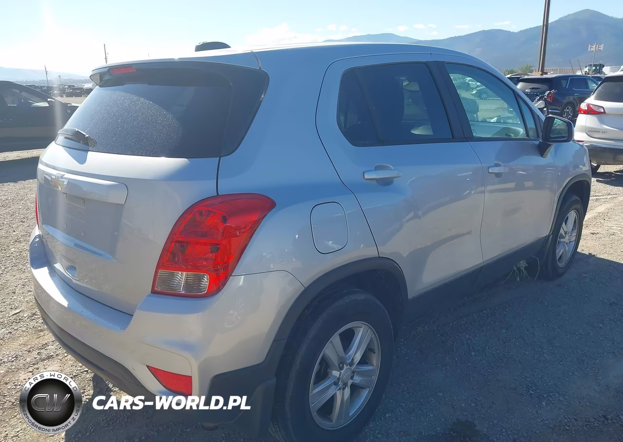 2020 Chevrolet Trax Awd Ls VIN:3GNCJNSB7LL122567 - 4