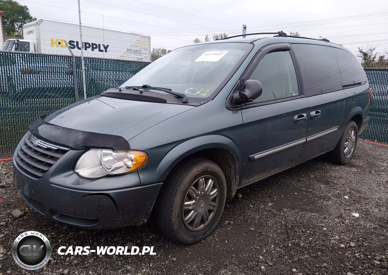 2005 Chrysler Town & Country Touring VIN:2C4GP54L35R259039 - 2