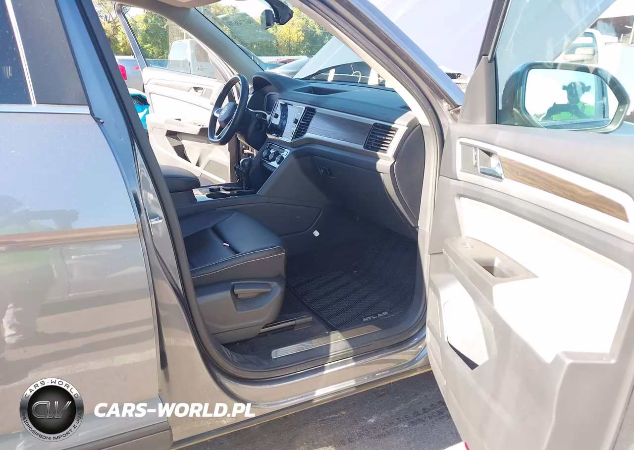 2023 Volkswagen Atlas 3.6L V6 Se W-Technology VIN:1V2KR2CA0PC557559 - 5