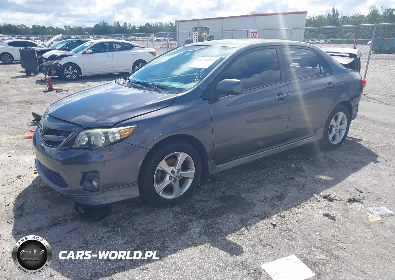 2011 Toyota Corolla S VIN:2T1BU4EE5BC570352 - 2