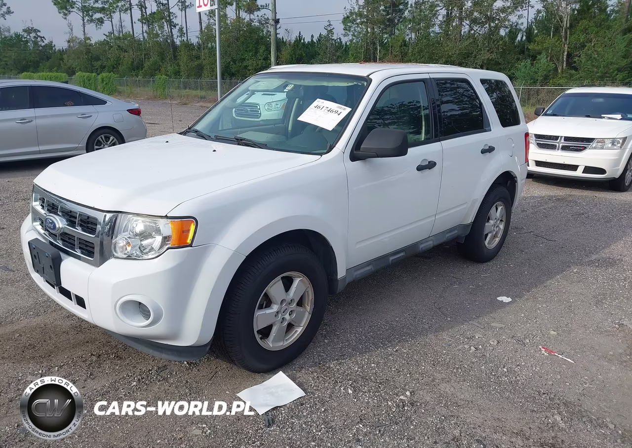 2010 Ford Escape Xls VIN:1FMCU0C76AKB00650 - 2