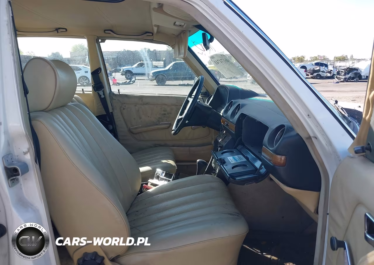 1982 Mercedes-Benz 240 D VIN:WDBAB23A5CB344543 - 5
