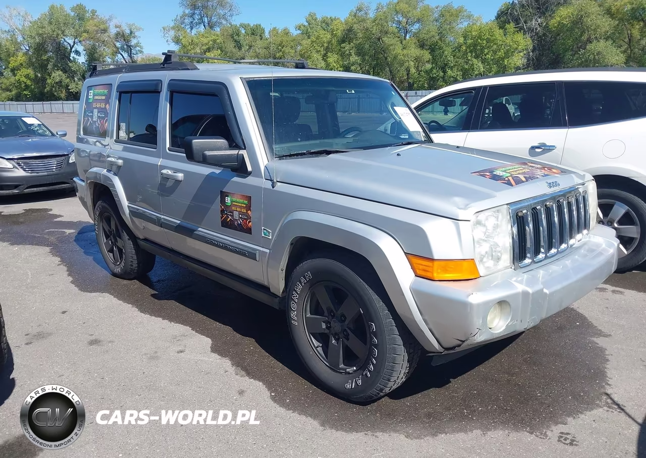 2008 Jeep Commander Sport VIN:1J8HH48K58C192544 - 1