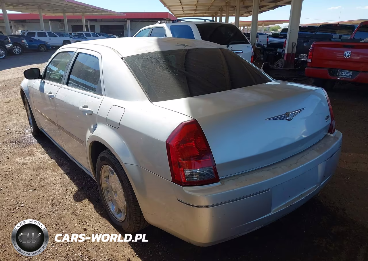 2005 Chrysler 300 Touring VIN:2C3JA53G85H597347 - 3