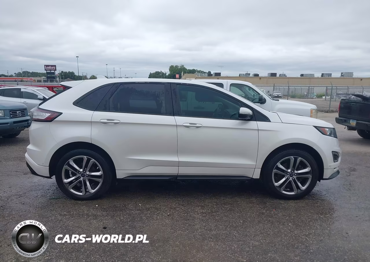 2015 Ford Edge Sport VIN:2FMPK4APXFBC03671 - 13
